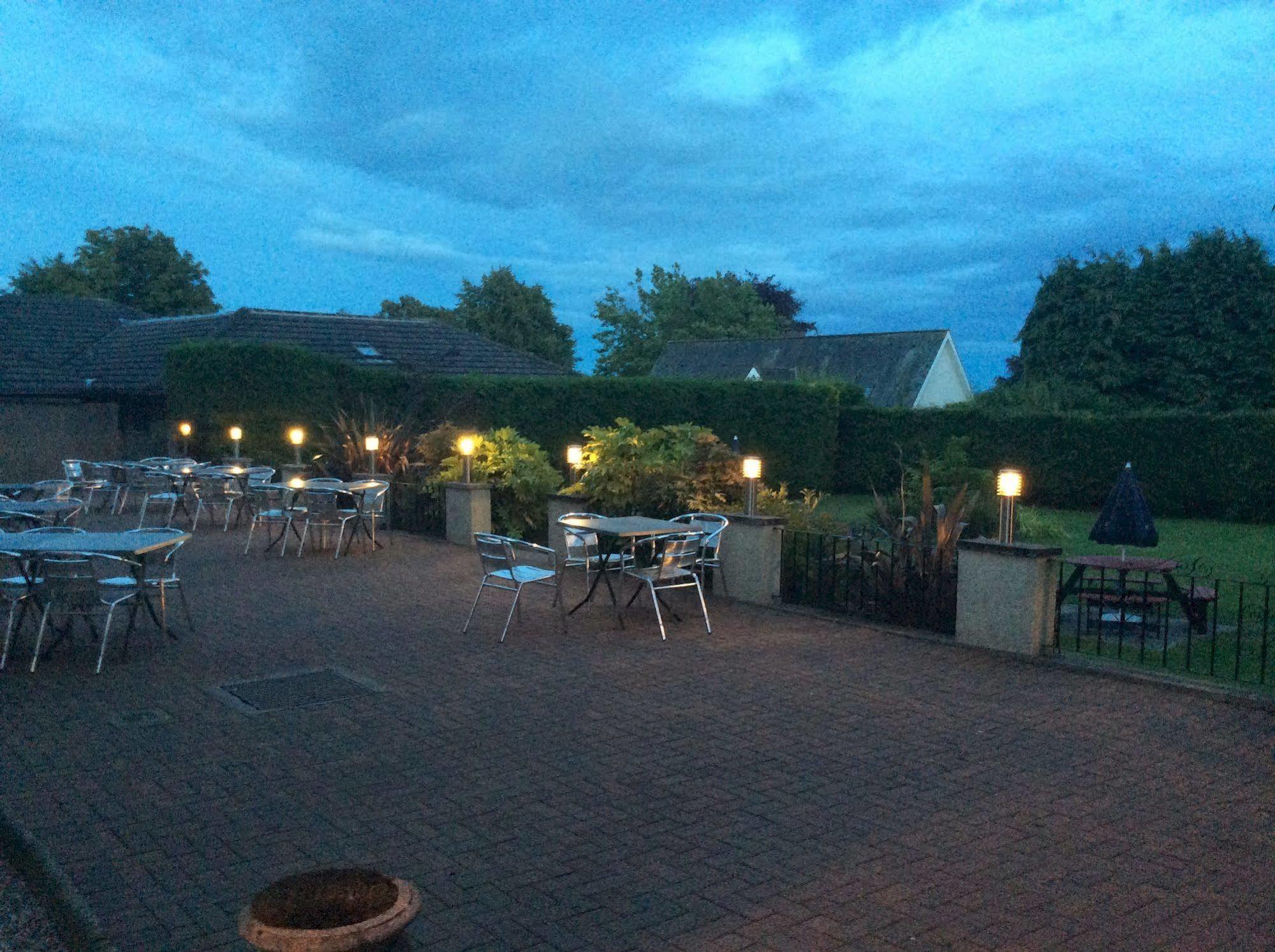 Taychreggan Hotel Dundee Exterior photo